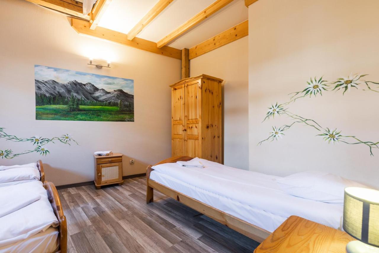 Apartamenty Krupowki 24 Zakopane Exterior photo